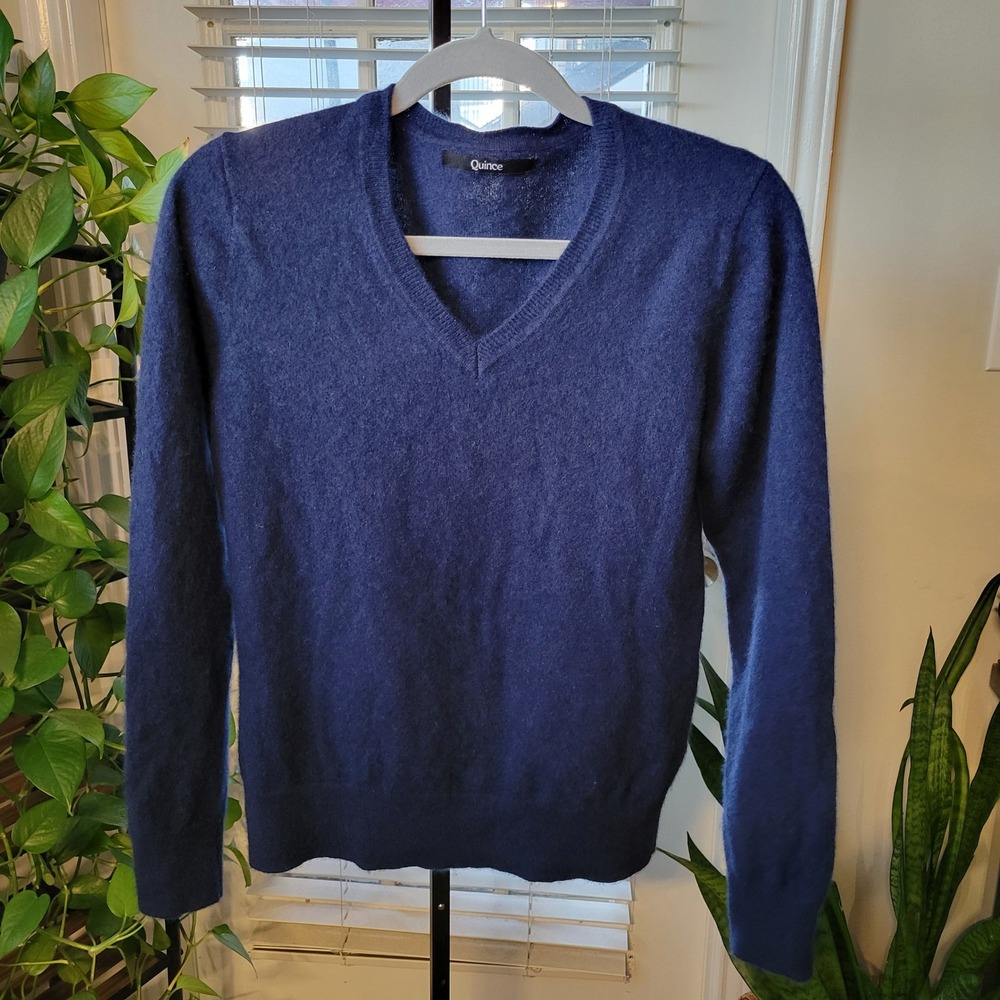 Quince Navy Blue 100% Cashmere V-Neck Sweater Womens Large Long Sleeve Fine Knit